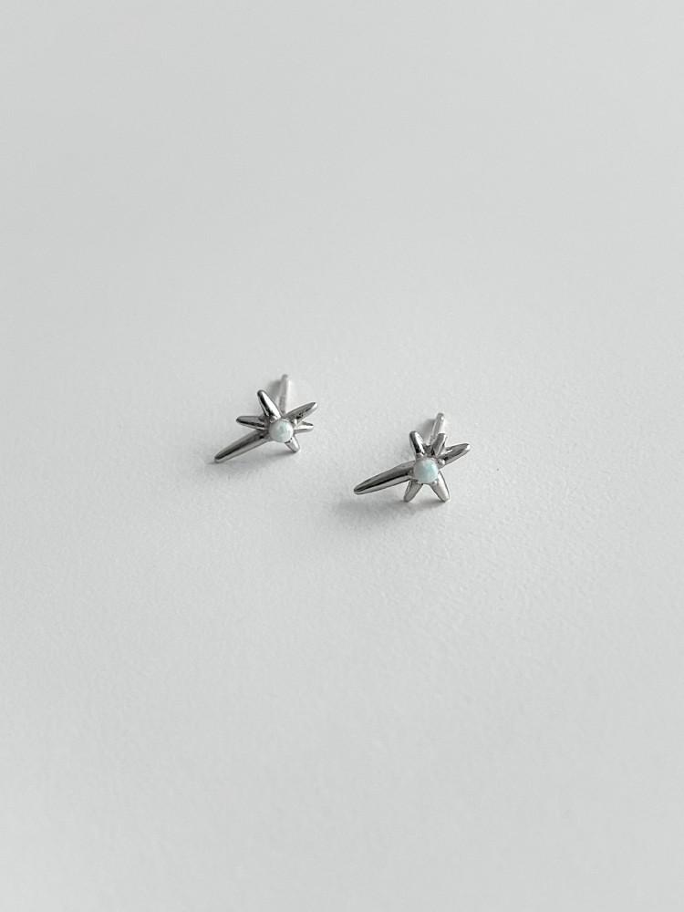 (어센틱) ﻿opal flash light earring 오팔귀걸이 별귀걸이