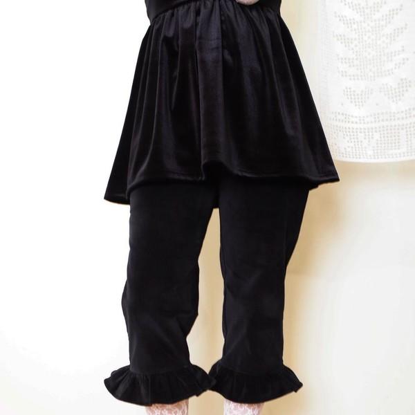 Velveteen Ruffle Pants with Heart Pocket_black