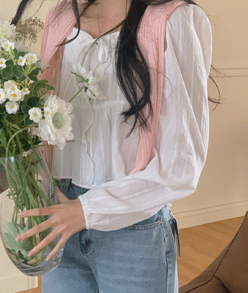 썸데이프릴bl (봄신상🌷,벚꽃룩,프릴블라우스,레이스bl,핀턱bl,크롭bl)