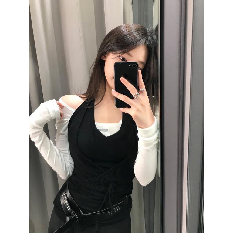 127룸 Hince halter sleeveless