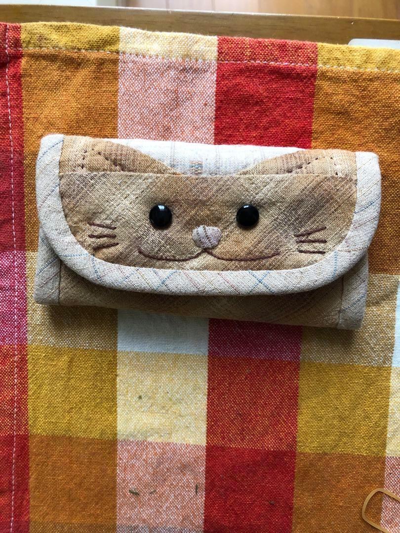 ハンドメイド　猫フェイスキーケース