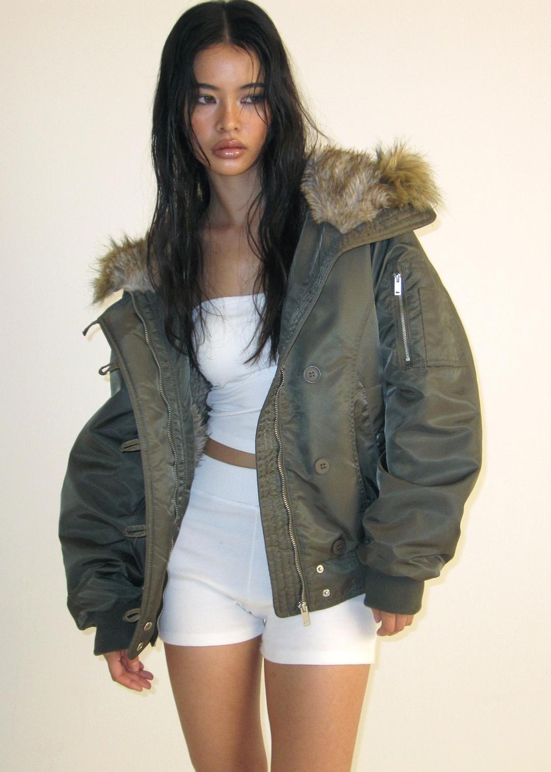 블랙업 [2천장판매] [MADE] 누닐 퍼트리밍 후드 점퍼