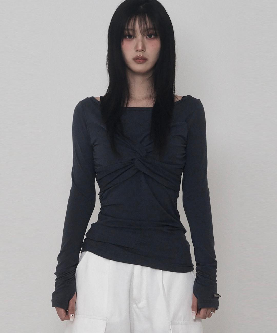 Shirring Twisted Layered Long Sleeves (charcoal)