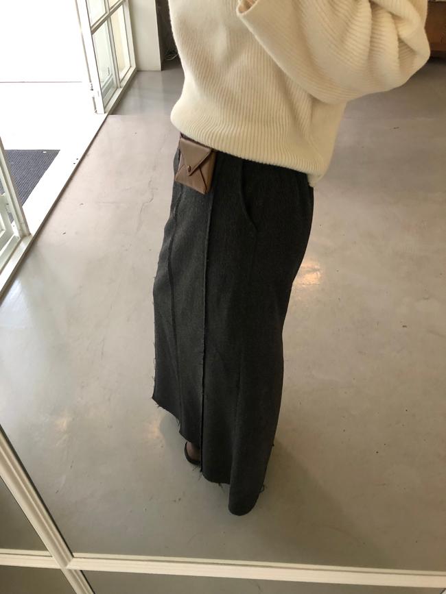 [Persona] [Highly recommended] straight winter skirt with raw edges [3rd re-order, 약 10-14일 소요 예정]