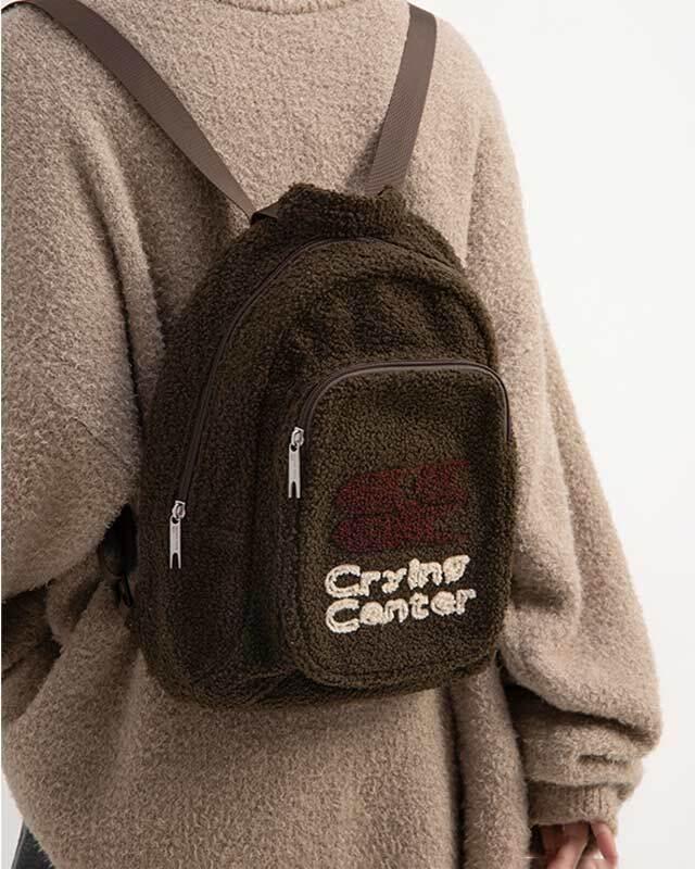 CRYINGCENTER 로고 플리스 스몰 백팩 (브라운)