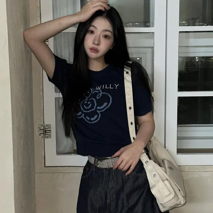 우먼스 릴리 그래픽 반팔 니트 다크네이비