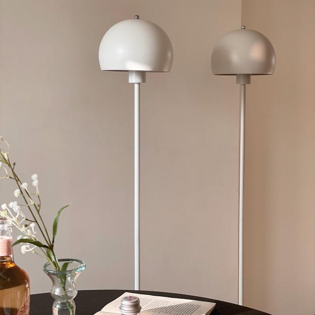 신혼부부 집들이선물 디프 거실 침대 카페 3단 밝기 플로어 장스탠드 무드등 간접 조명