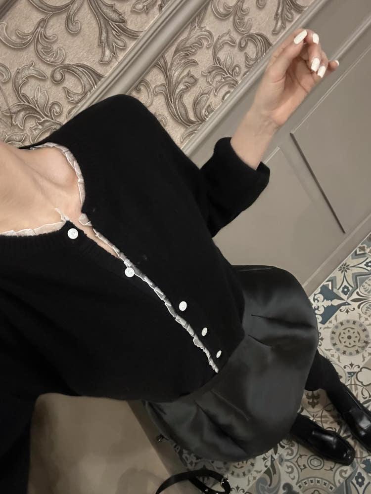 체리쉬 레이스 폭스 울 가디건 3col 페미닌 하객룩 라운드넥 기본핏 프릴 포인트 배색