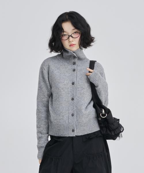 버튼 장식 하이넥 니트 가디건 멜란지그레이