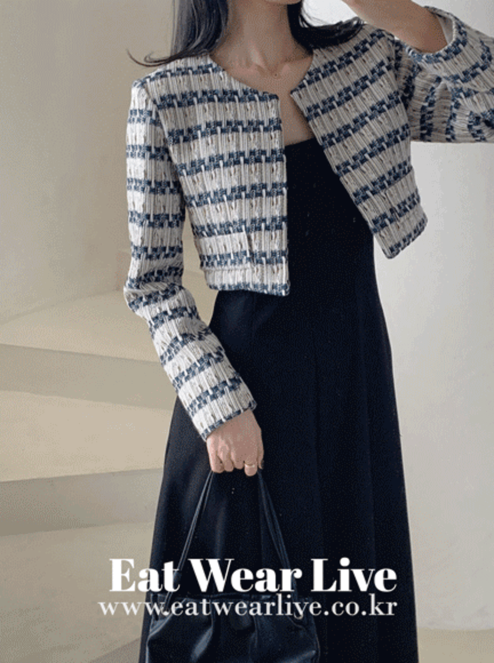 아바 라운드 보카시 크롭자켓