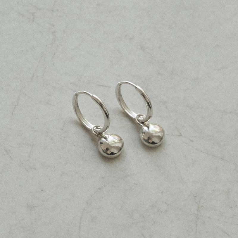 Droplet earrings