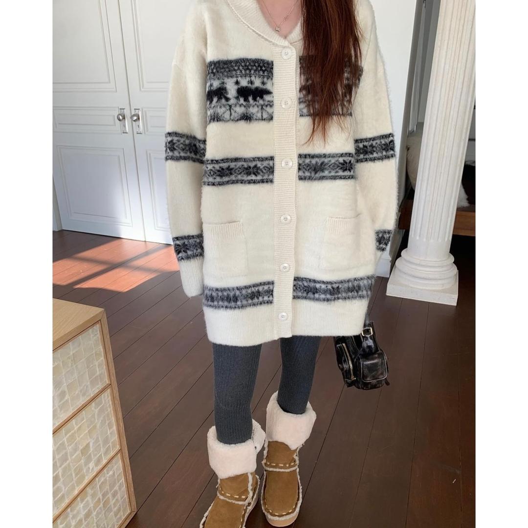 eggis 에그이즈 곰돌이 노르딕 가디건 눈꽃 니트 원피스 (4c)