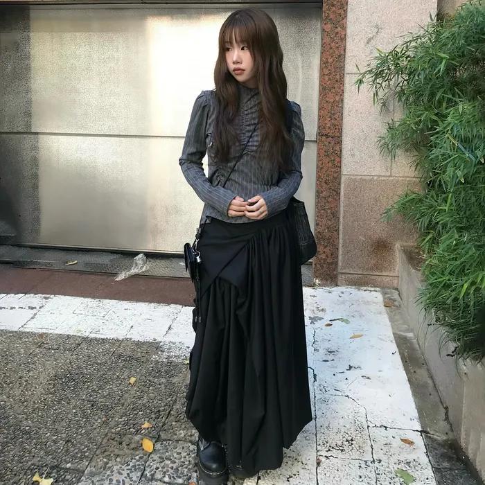 Asymmetrical Draped Layered Long Skirt (FL-256_Black)