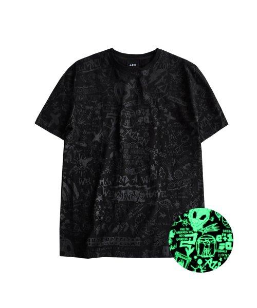 Alien graffiti  t-shirt