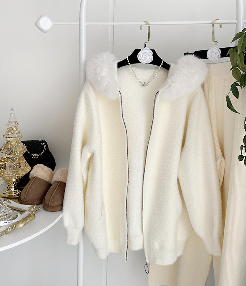 원더랜드 아이보리 화이트 폭스퍼 꾸안꾸 트레이닝 후드 집업