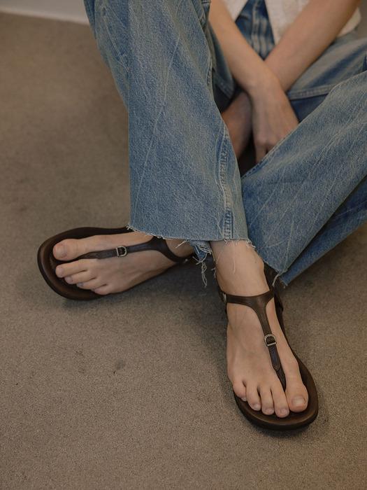 CRIS T-STRAP SANDAL_BROWN