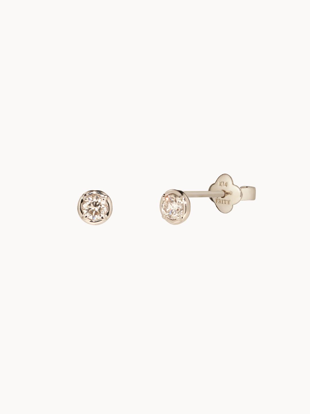 Basic Simple 0.1ct diamond Earring
