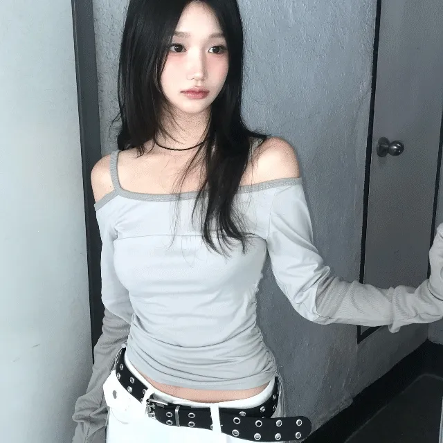 [유니크힙🖤/브랜드퀄!] 디키 절개 원오프 스트랩 워머 티셔츠
