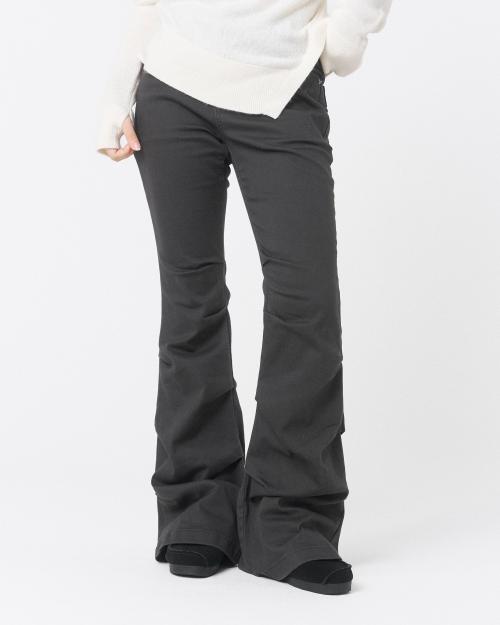 Shirring bootscut pants CHARCOAL