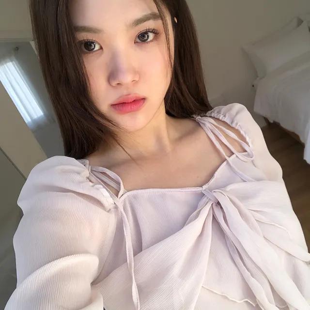 Mood Ribbon Chiffon Blouse
