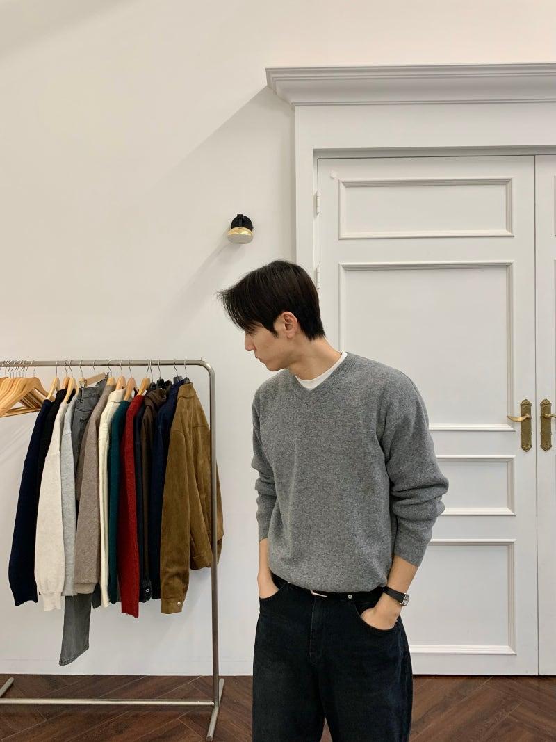 Th spring cash v neck sweater