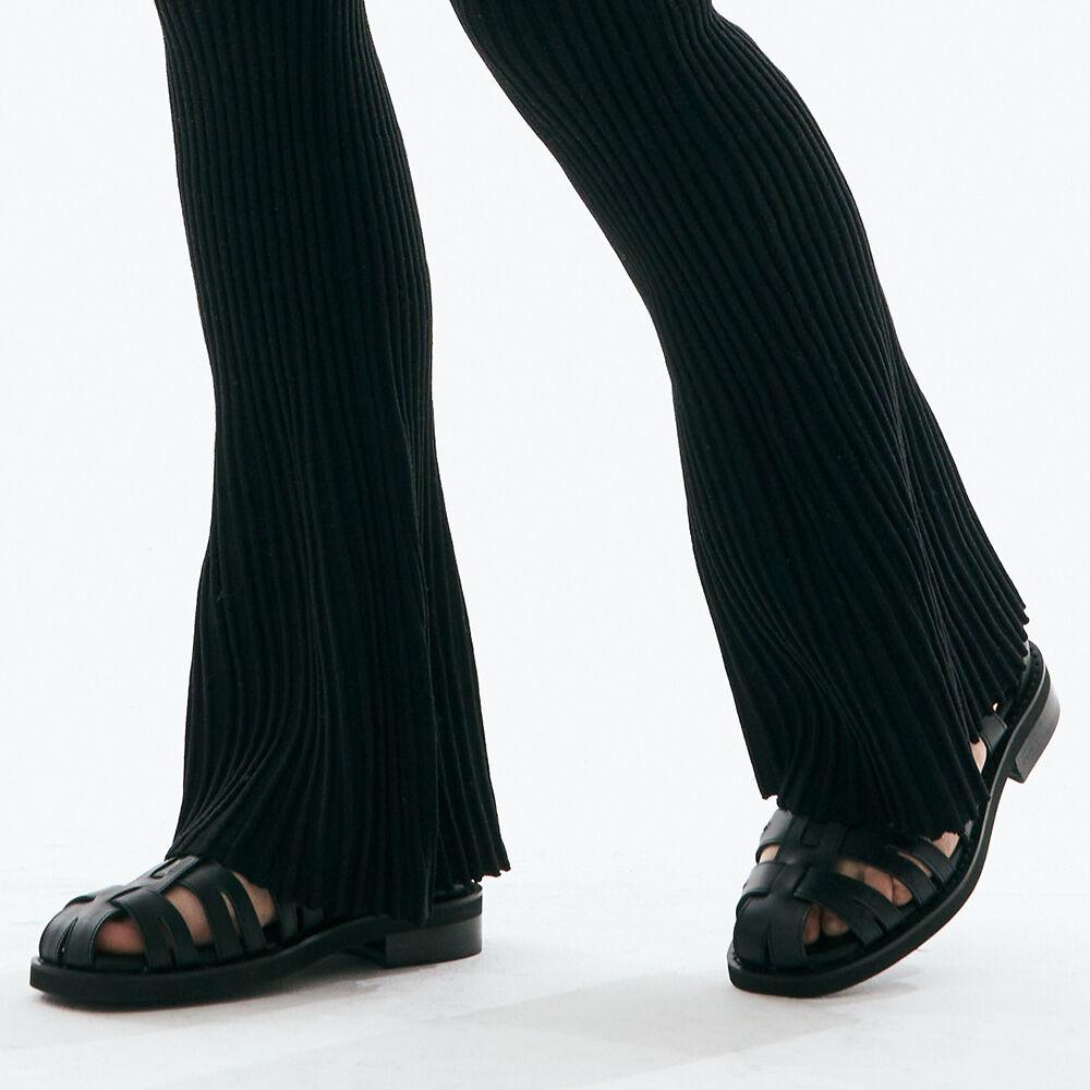 Pieces Fisherman Sandals R23W054 (Black)