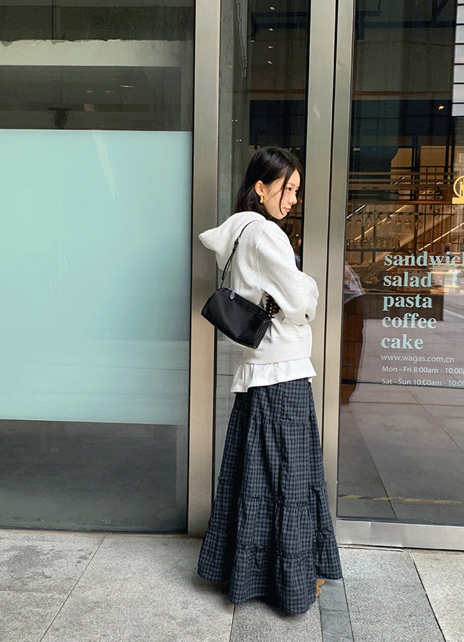 Curious check long skirt (1color)