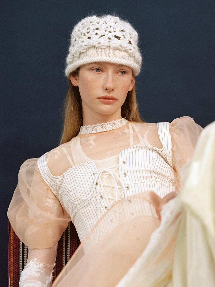 핸디크라프트 니트 블룸 햇_화이트