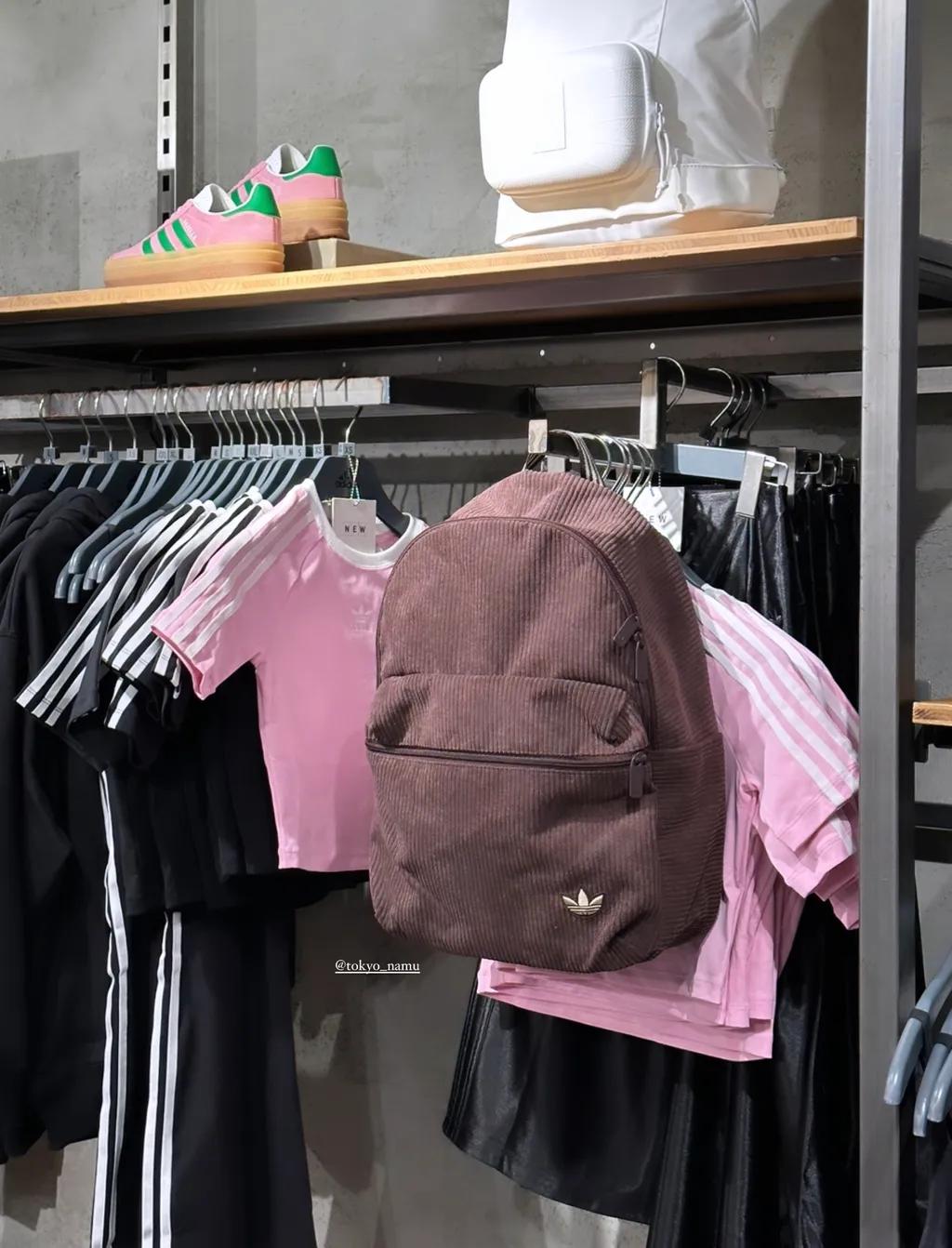 SALE 아디다스 넥스트 코듀로이 백팩 쉐도우 브라운 IQ3520