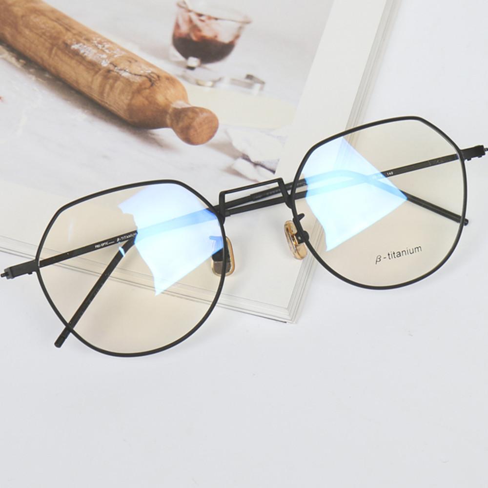 다각형 베타 티타늄 안경 테 시력보호 자외선 블루라이트 차단 남자 여자 패션 안경태