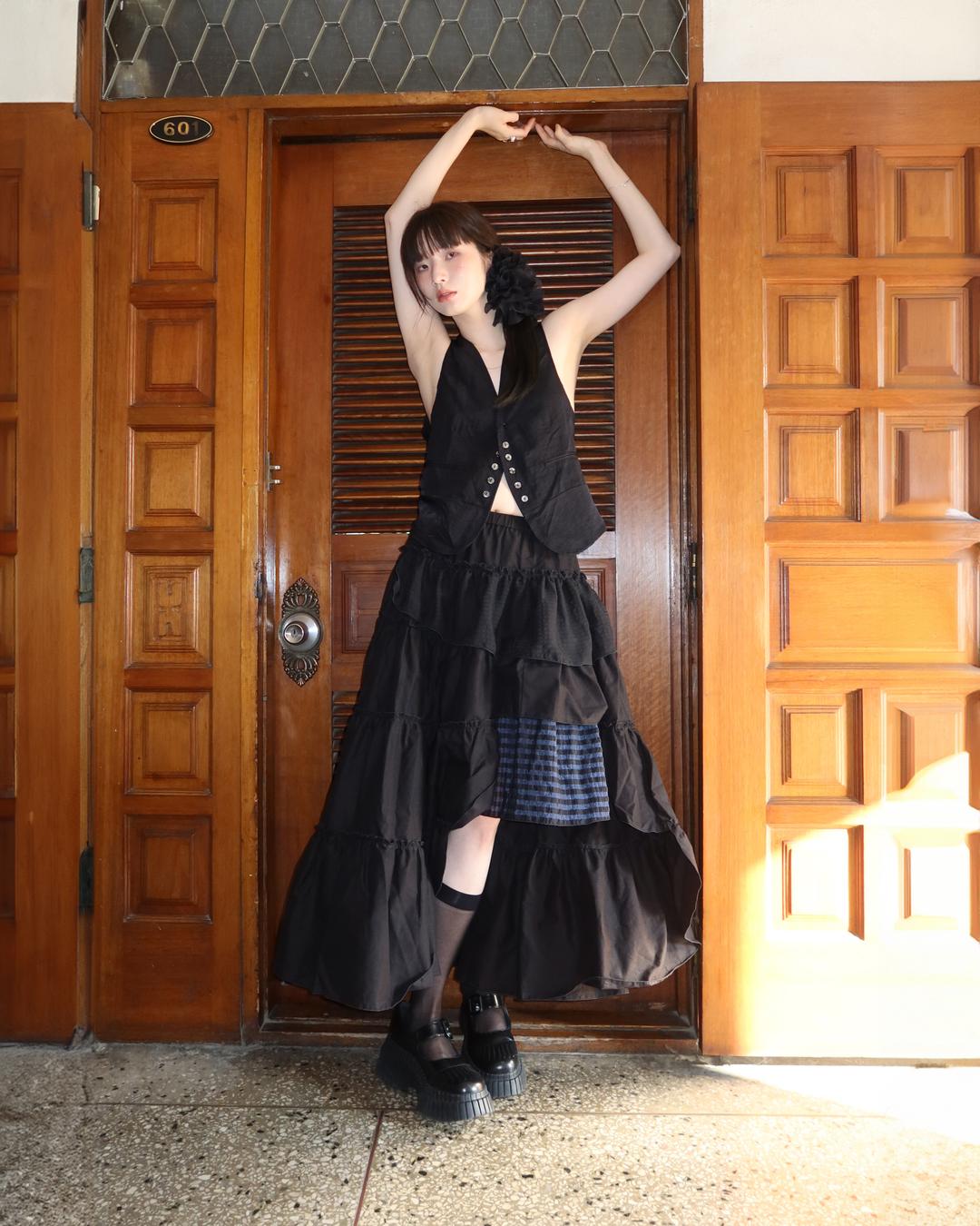 TO PIECES SKIRT