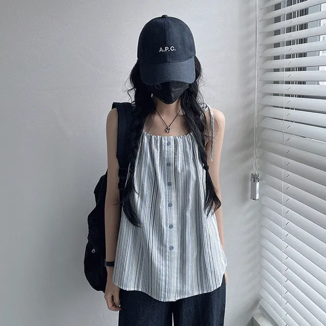 [내추럴!] 스트라이프 버튼 플레어 나시 블라우스