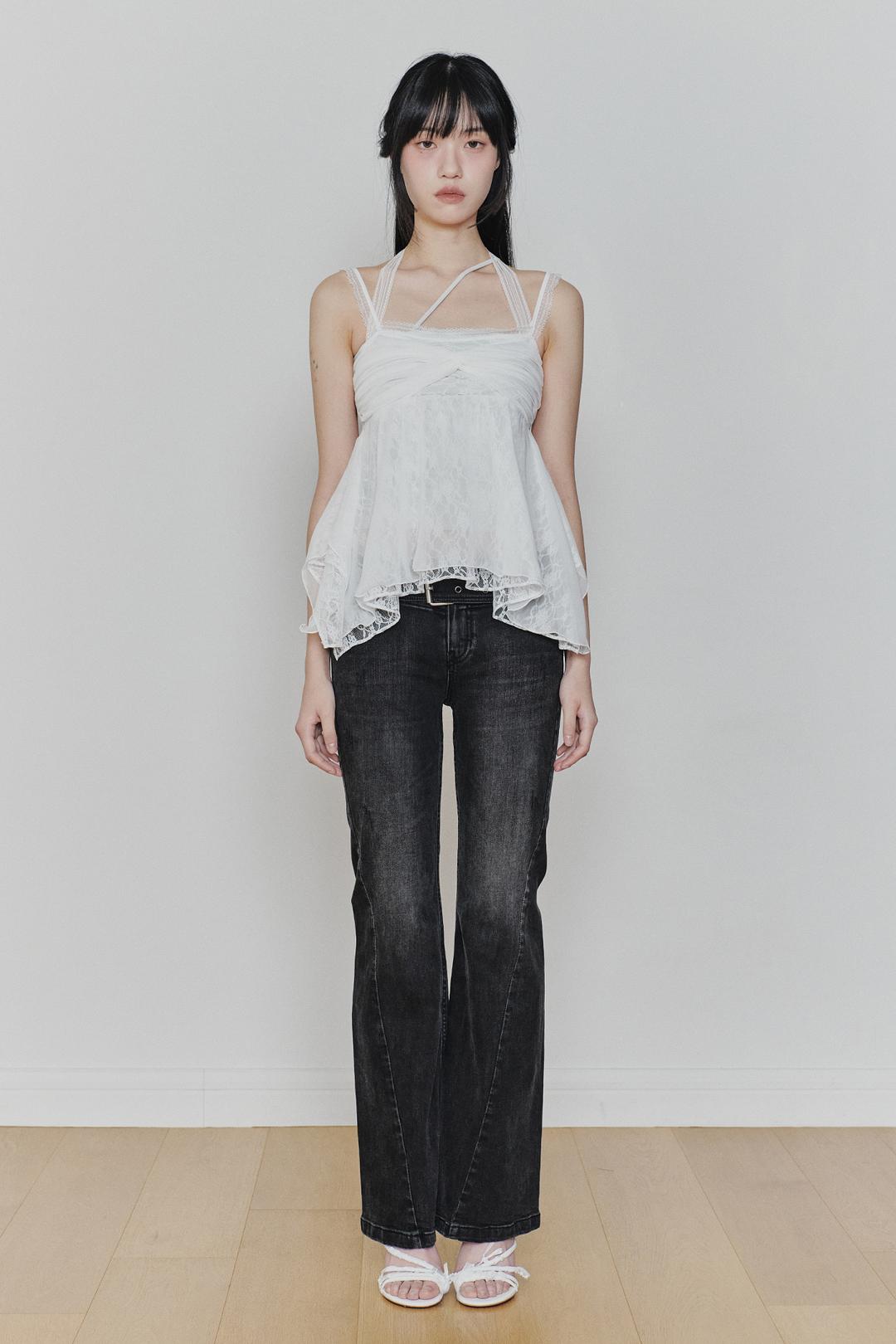 ROSE SHIRRING TOP white