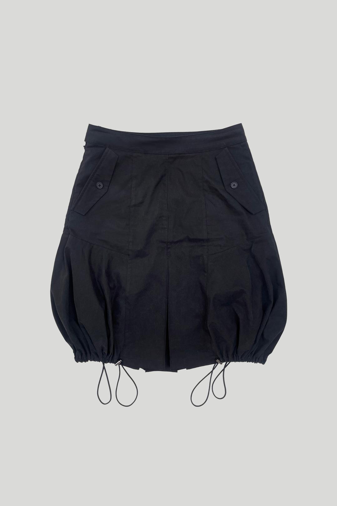 PUMPKIN STRING SKIRT: BLACK