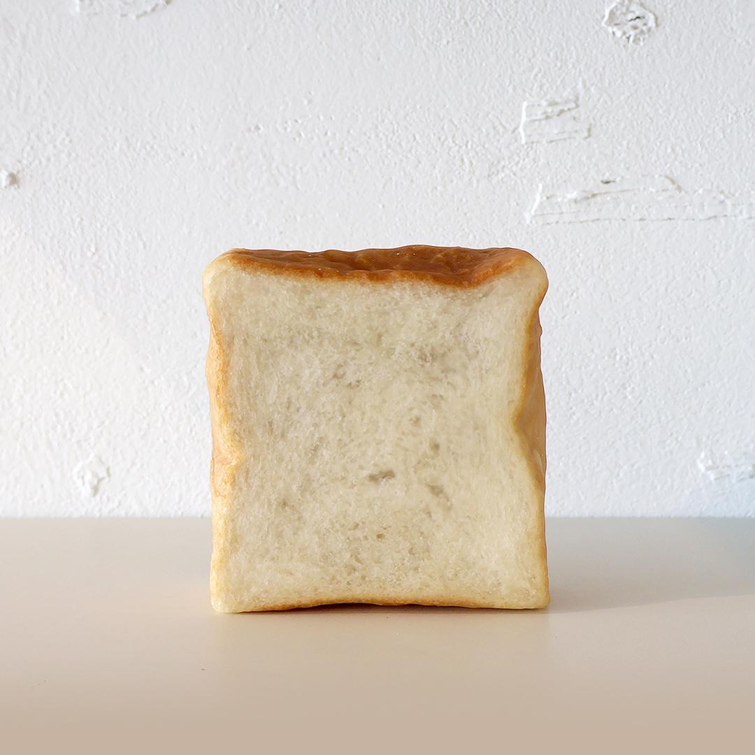 HAND CRAFT BREAD LAMP - TOAST A