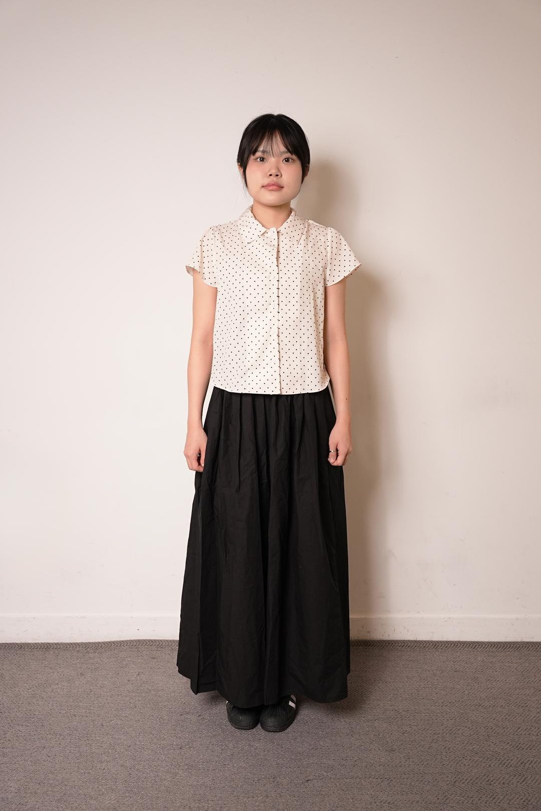 아오이 도트 블라우스