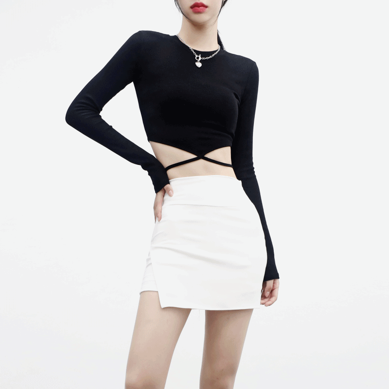 [NONCODE] 렉시트 스트랩 크롭 티셔츠