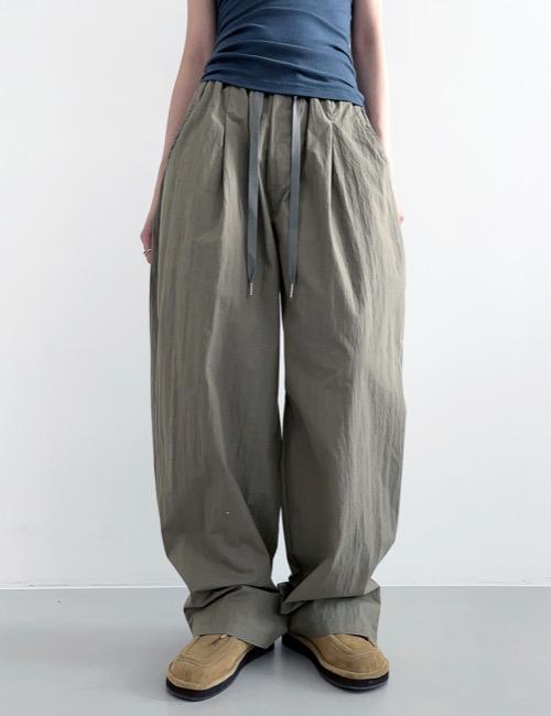 crunch nylon ballon pants