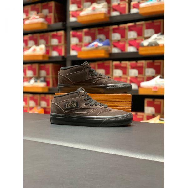 반스 스케이트 하프캡 92 Vcu 다크 브라운/블랙 VN0A4BW9YI5 남녀공용스니커즈