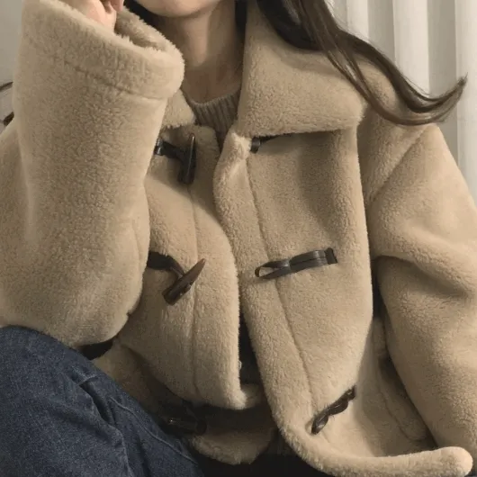 [누적1만장] 시나몬 떡볶이 무스탕 더플 카라 뽀글이 양털 퍼 숏자켓 3color