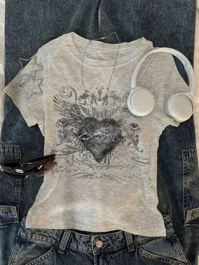INAWLY Women's Round Neck Short Sleeve Heart Printed Casual Simple T-Shirt, Everyday Wear Graphic Tees Women Tops