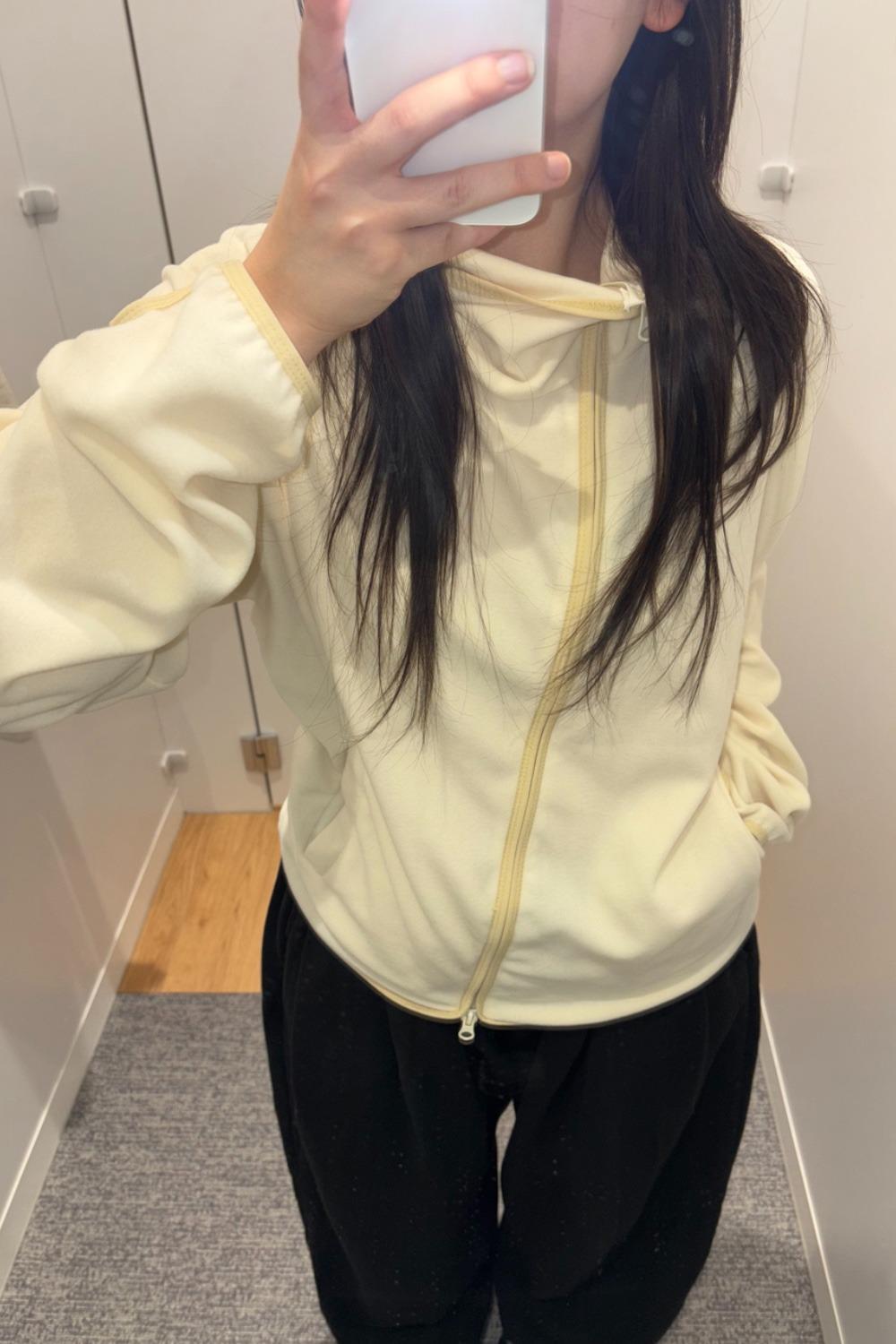 사선 배색 집업