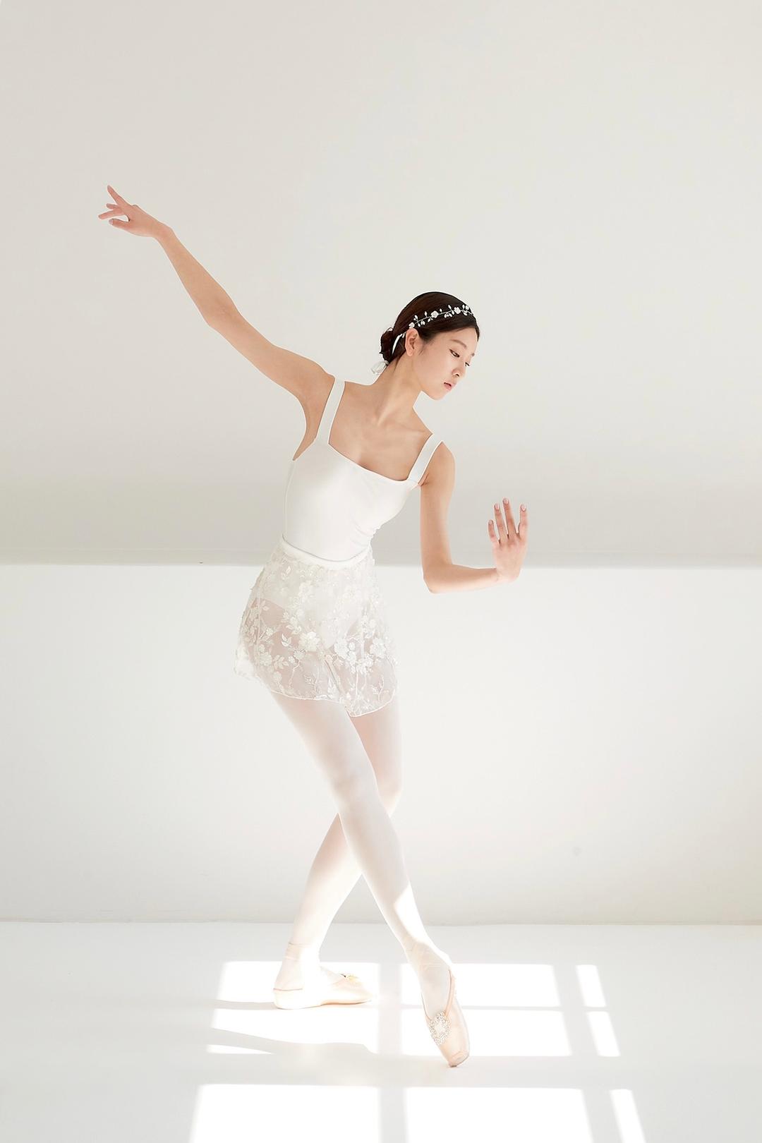 [3% off] Wedding short skirt