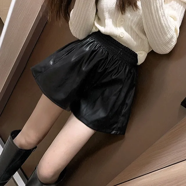 [반쪽허벅지/부츠조합] 레더 가죽 반바지 키작녀 A라인 숏 밴딩 팬츠
