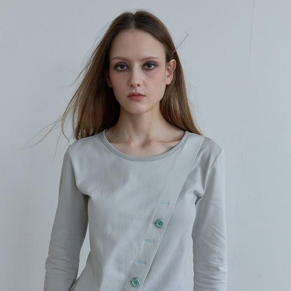 BUTTON CROSS T-SHIRT / grey