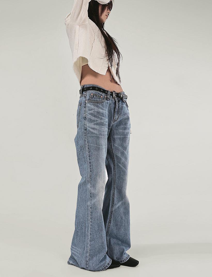 시크윈 COOLCAT LOW LIGHT BLUE WASHED SLIMWIDE BOOTCUT JEANS 쿨캣 로우 연청 워싱 데님 슬림와이드 부츠컷청바지