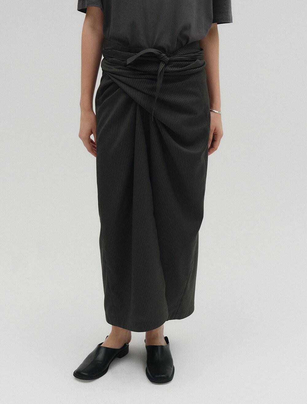 STRIPE WRAP SKIRT [GREY]