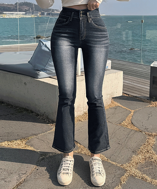 [🔥주문폭주/인생핏ෆ] 헬리나 진청 부츠컷팬츠,pt