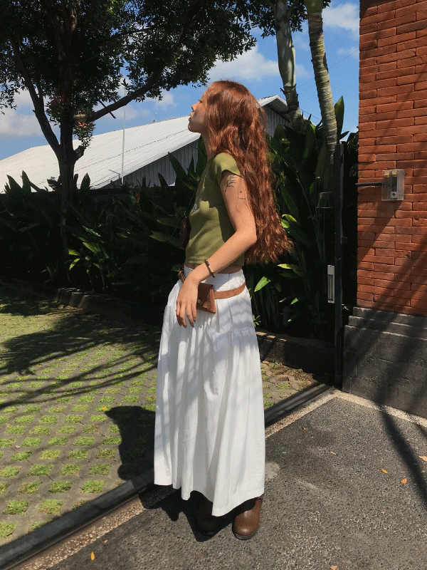 샐리 셔링 스커트