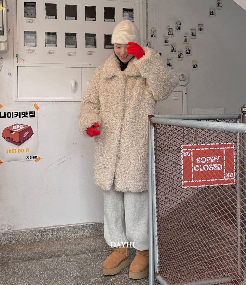 테디 페이크 시어링 퍼 코트